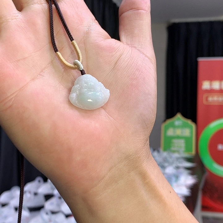 翡翠未镶嵌颈饰缅甸翡翠