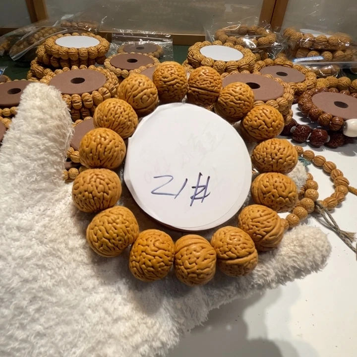 会***击手串桃核21文玩桃核手串直播