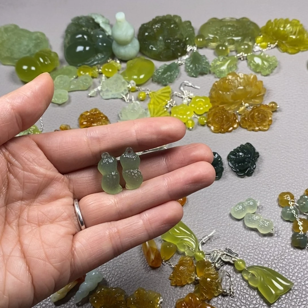 蛇纹石玉未镶嵌挂件耳饰耳环项链