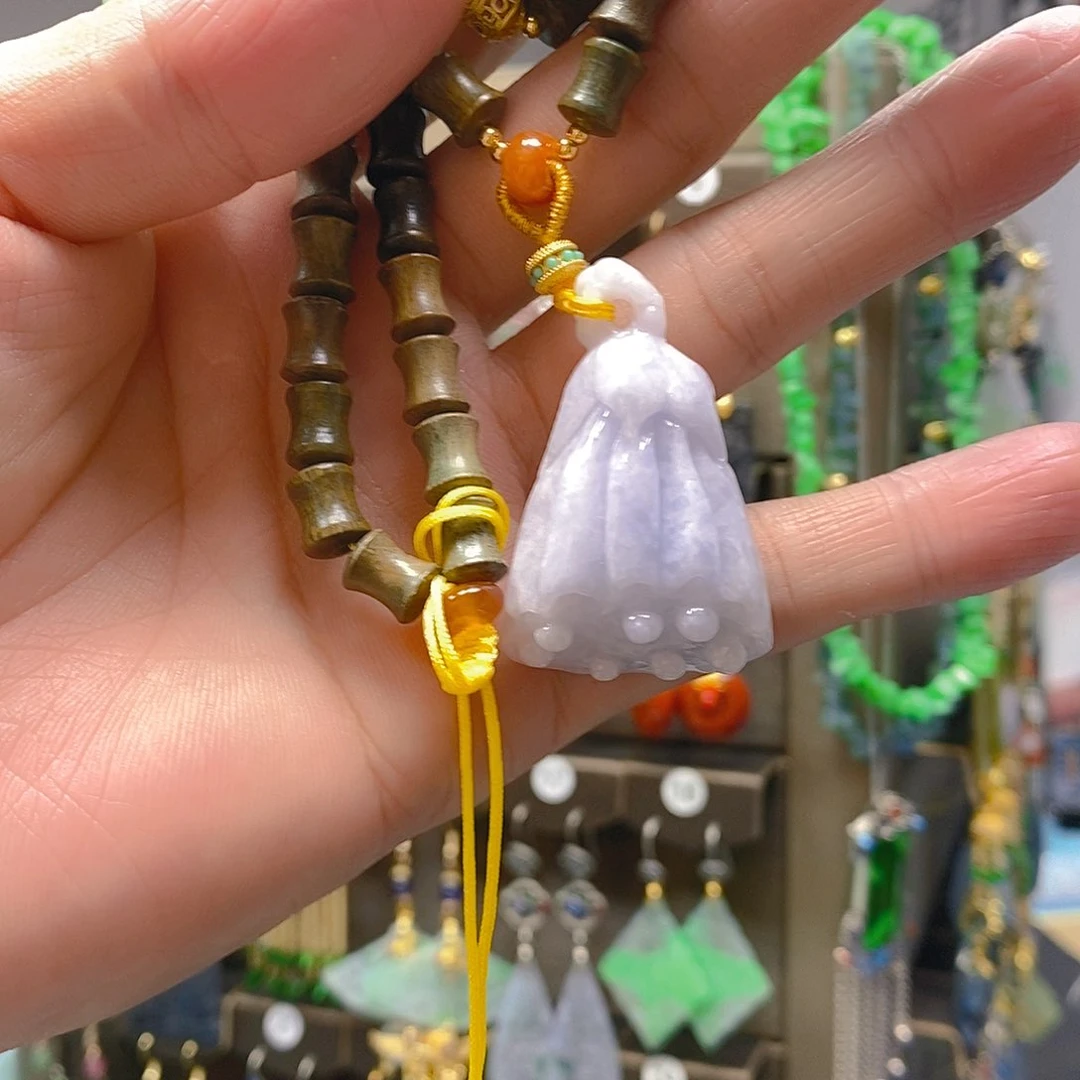 未镶嵌翡翠耳饰翡翠