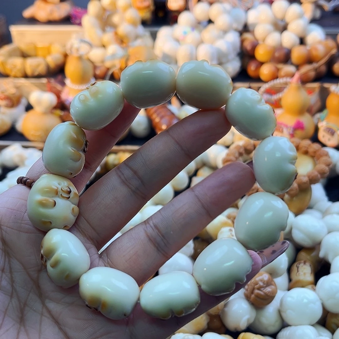 菩提根/象牙果手串炭烤猪猪福利