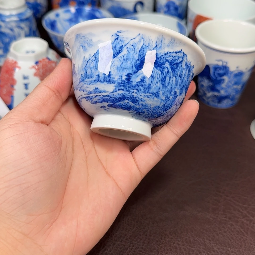 去***闲现代景德镇陶瓷杯