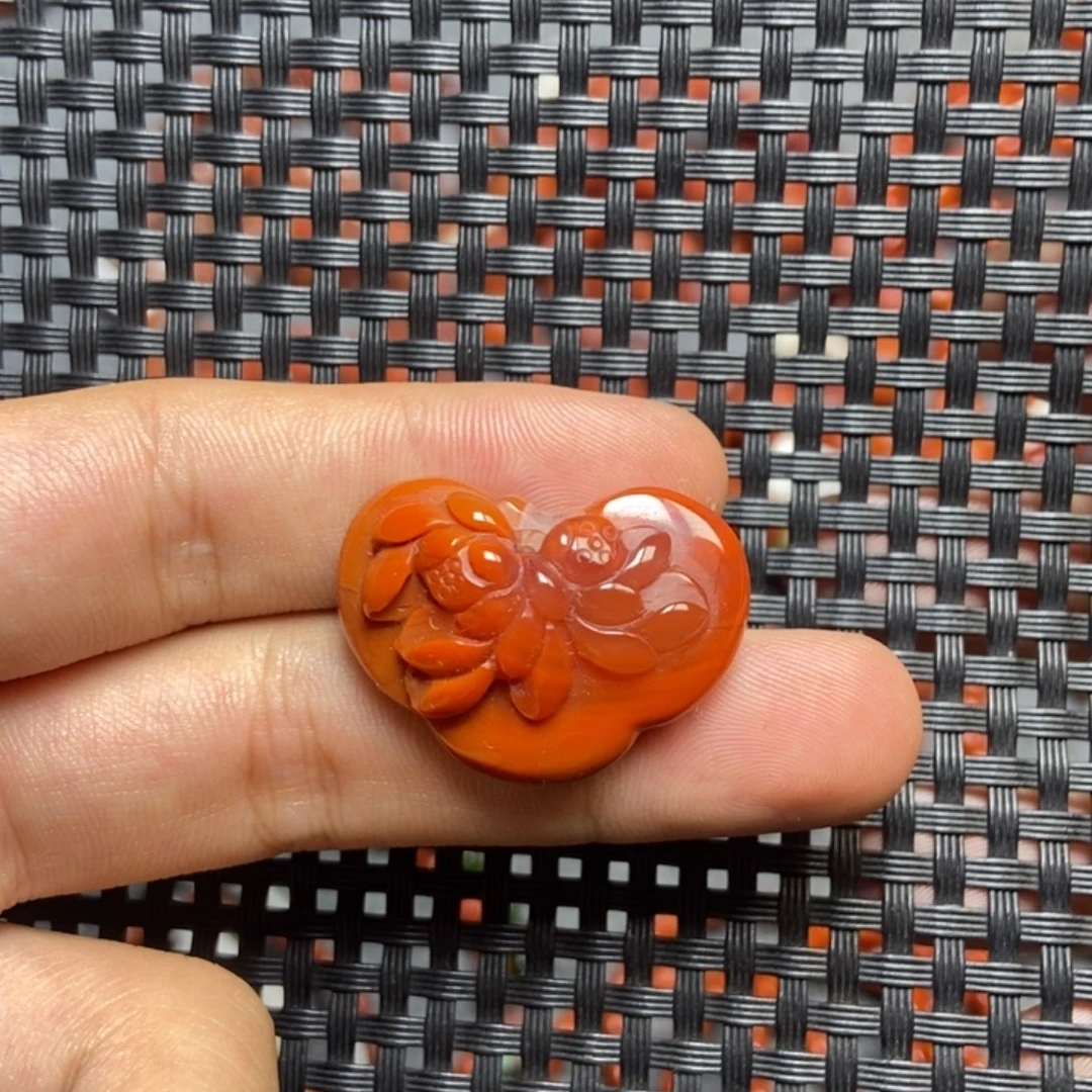 吊坠(不含链)未镶嵌南红玛瑙