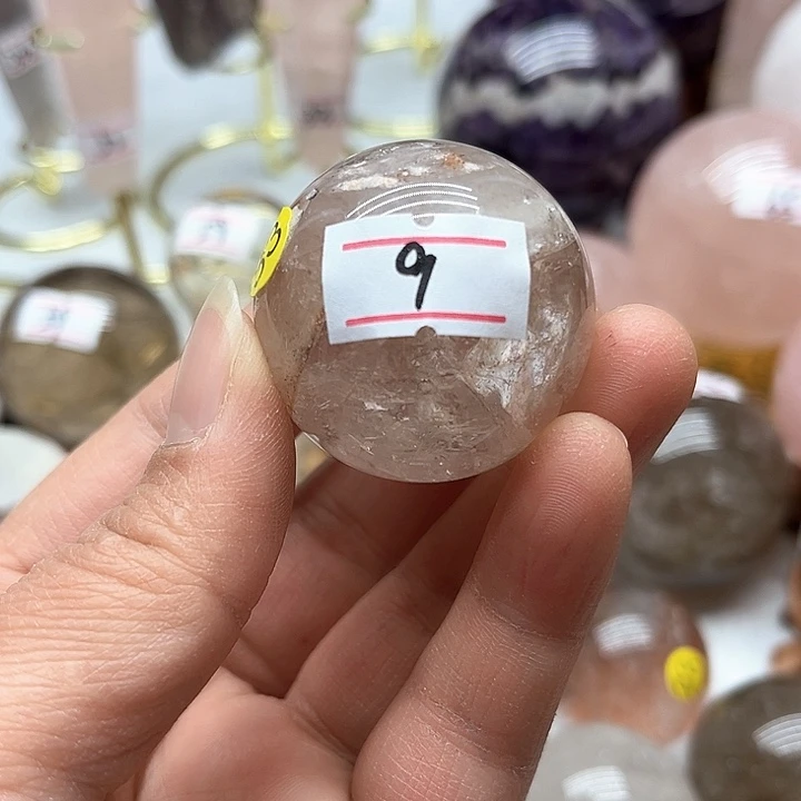 水晶72克白水晶球未镶嵌