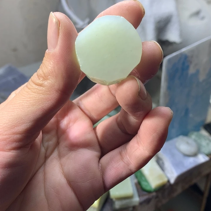 未镶嵌和田玉珠宝半成品