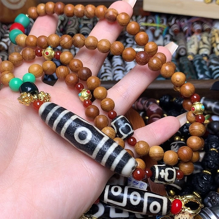 玛瑙/玉髓发一条未镶嵌