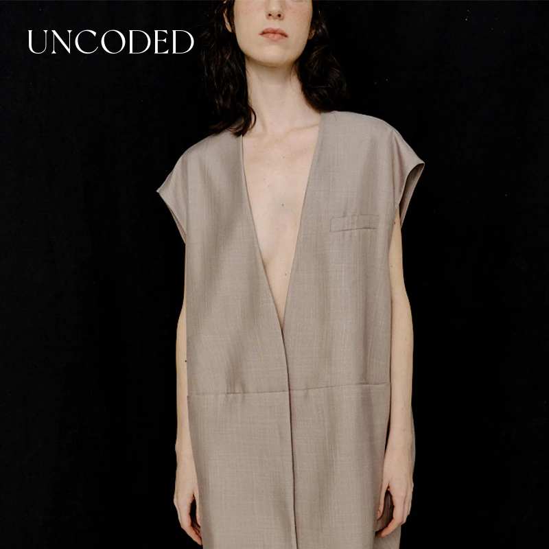 UNCODED卡其色宽肩宽松无袖无袖马甲女简约百搭气质高级KWFR4N248