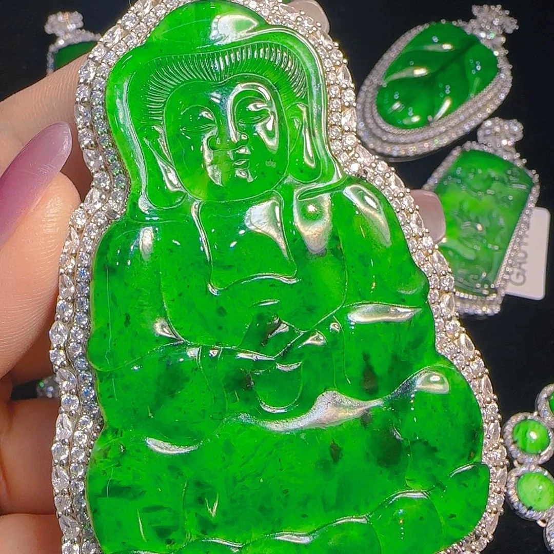 翡翠吊坠(赠链)银S925镶嵌