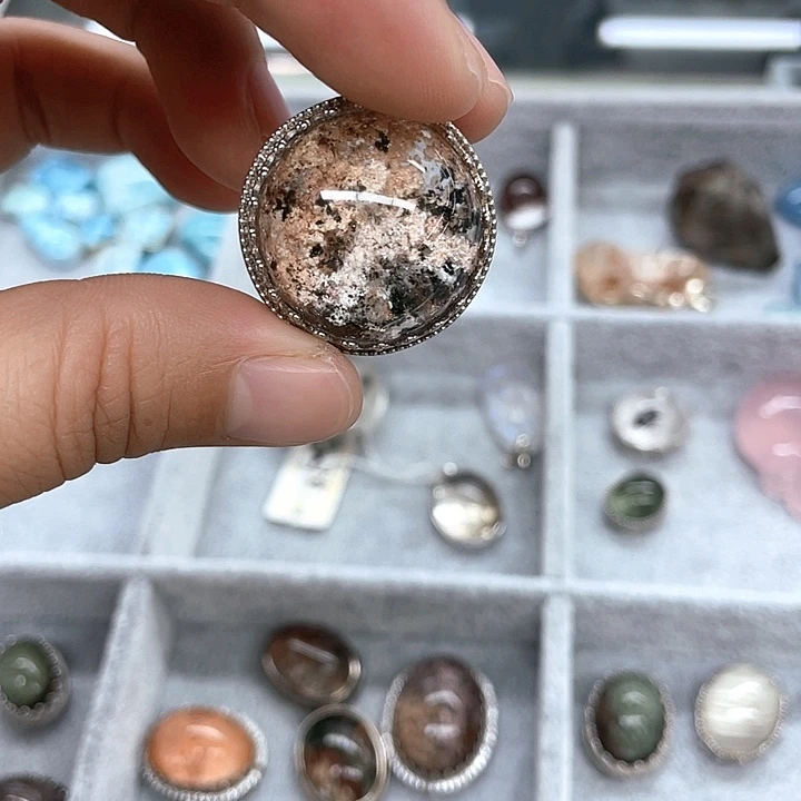 未镶嵌珠宝半成品水晶