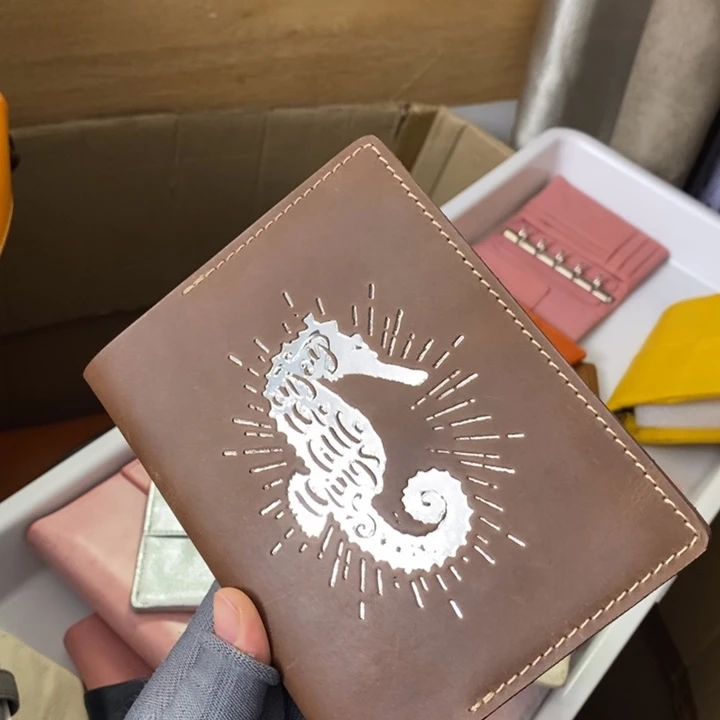 头层牛皮A6定页本