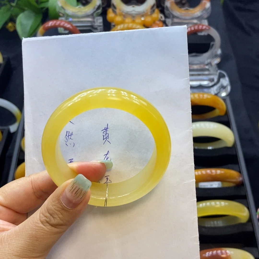 石英质玉（黄龙玉）未镶嵌手镯H