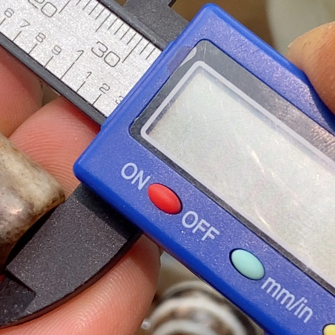 未镶嵌珠子的玛瑙/玉髓