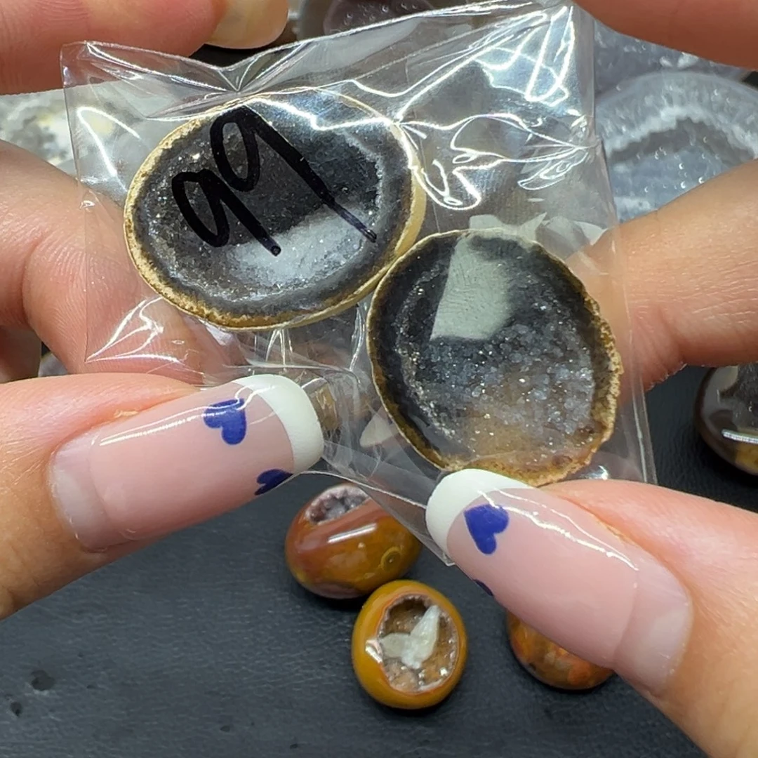 玛瑙/玉髓摆件未镶嵌