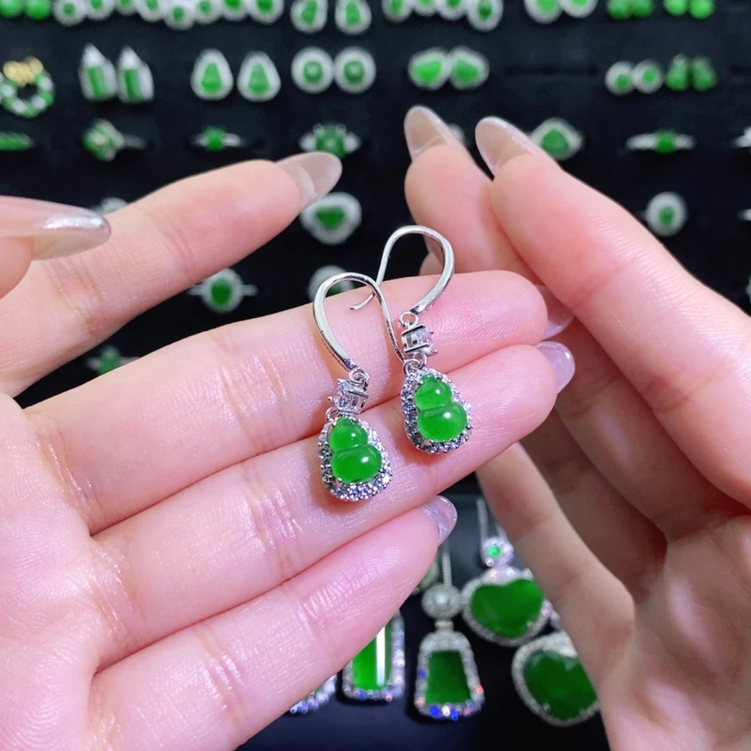 T***a翡翠银S925镶嵌耳饰多样性