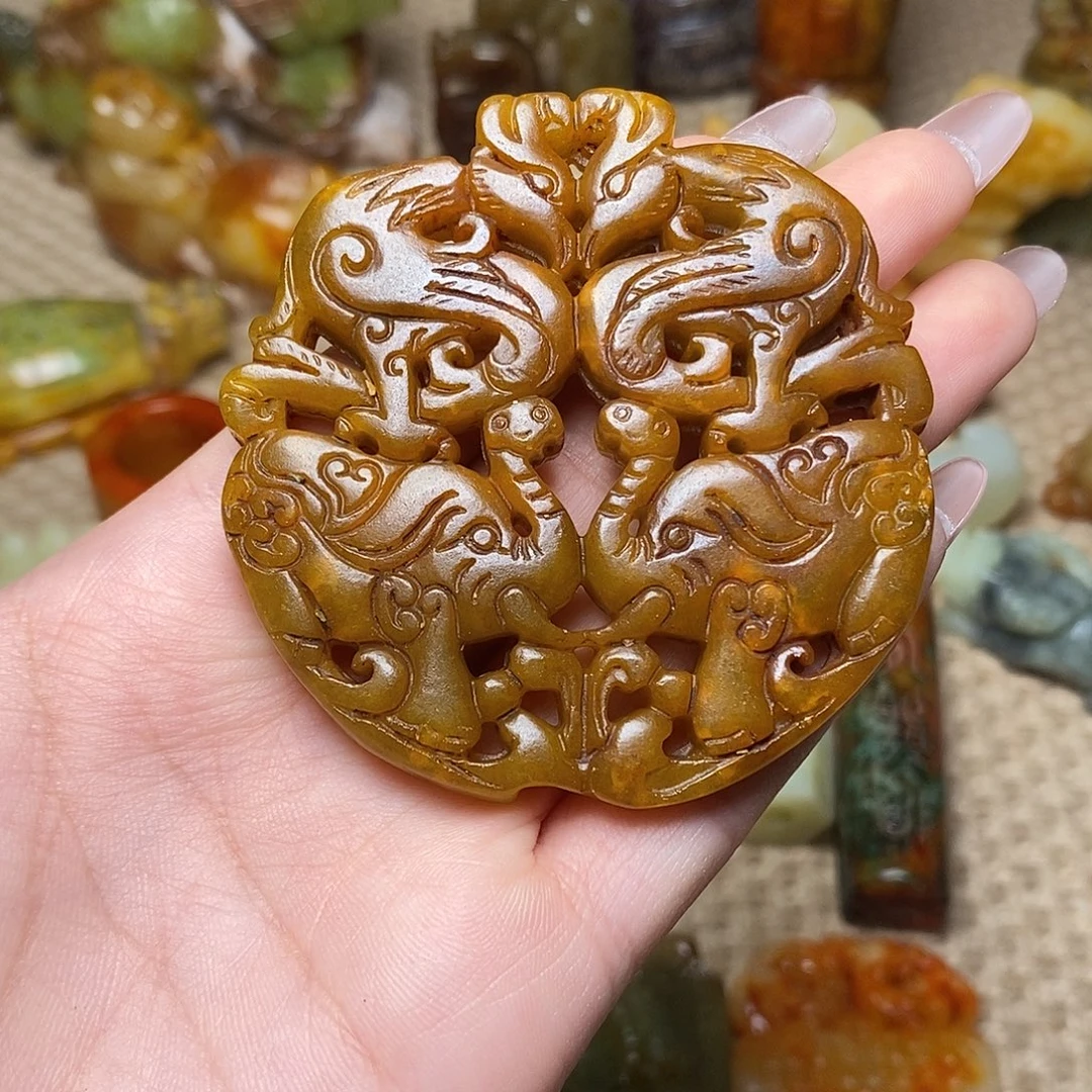 未镶嵌蛇纹石玉颈饰