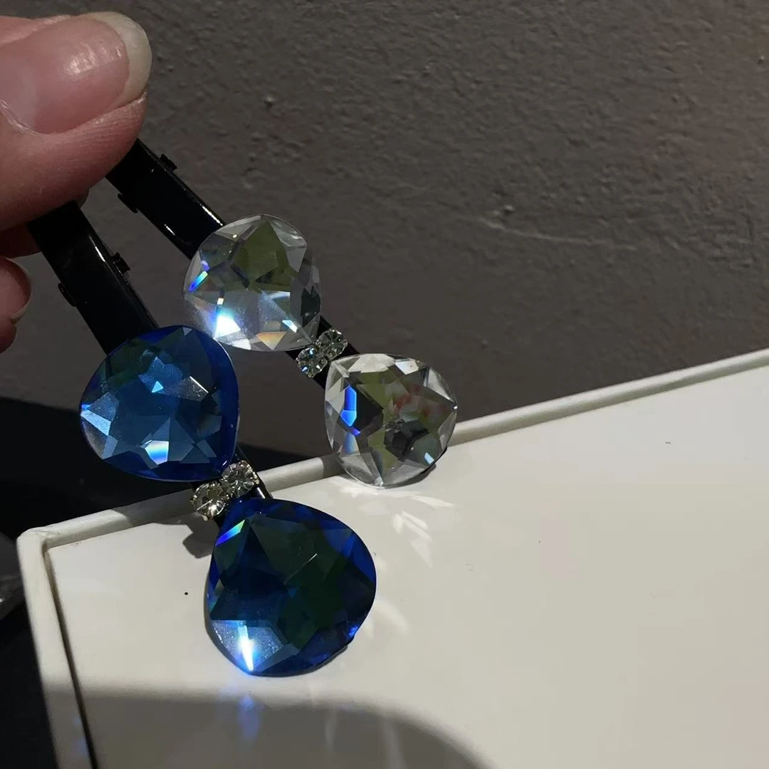 福利闪闪蝴蝶结发夹Q47