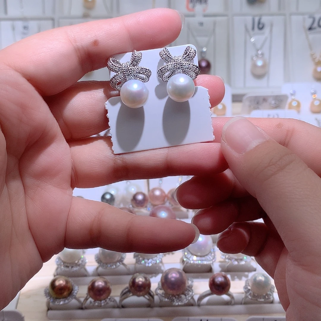 银S925镶嵌耳饰淡水珍珠CC10.3mm