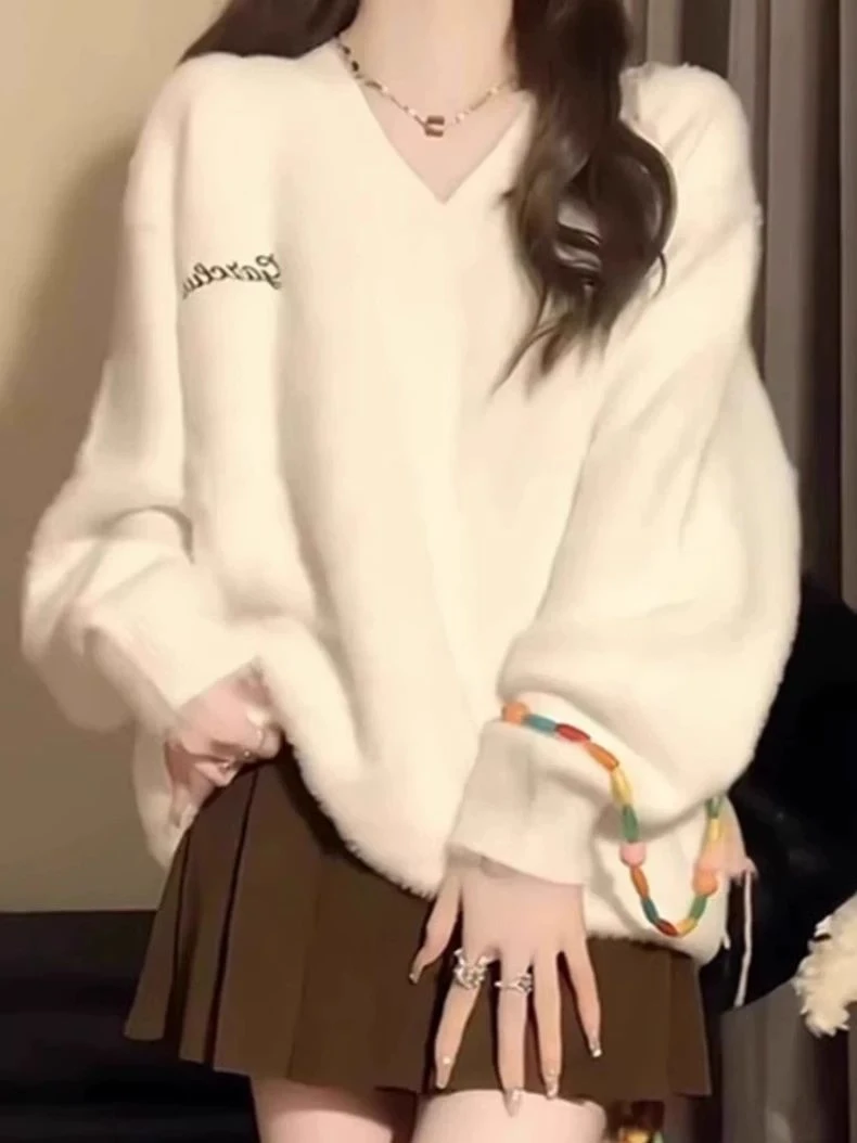奶fufu白色v领加厚水貂绒毛衣女秋冬软糯宽松慵懒显瘦针织衫上衣
