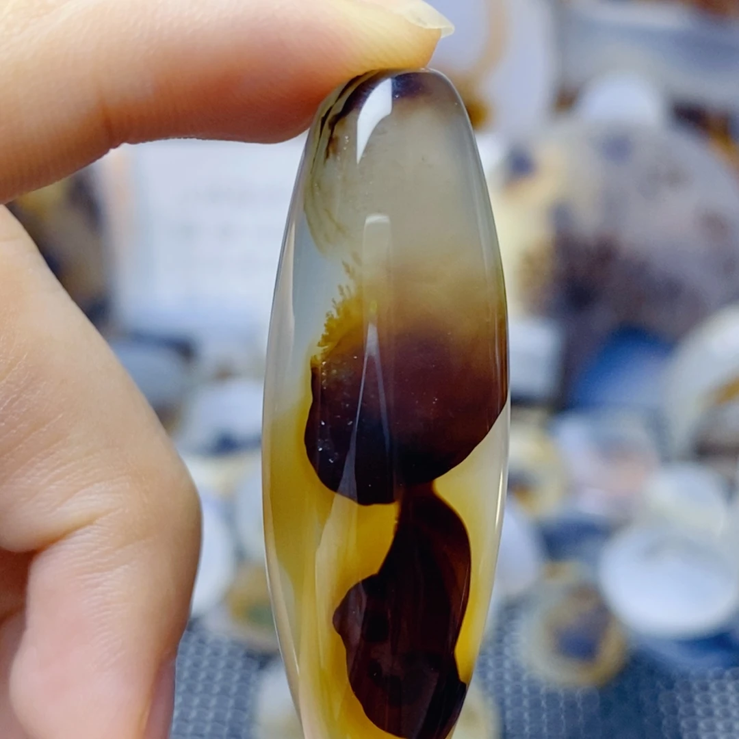 玛瑙/玉髓未镶嵌珠宝奇石