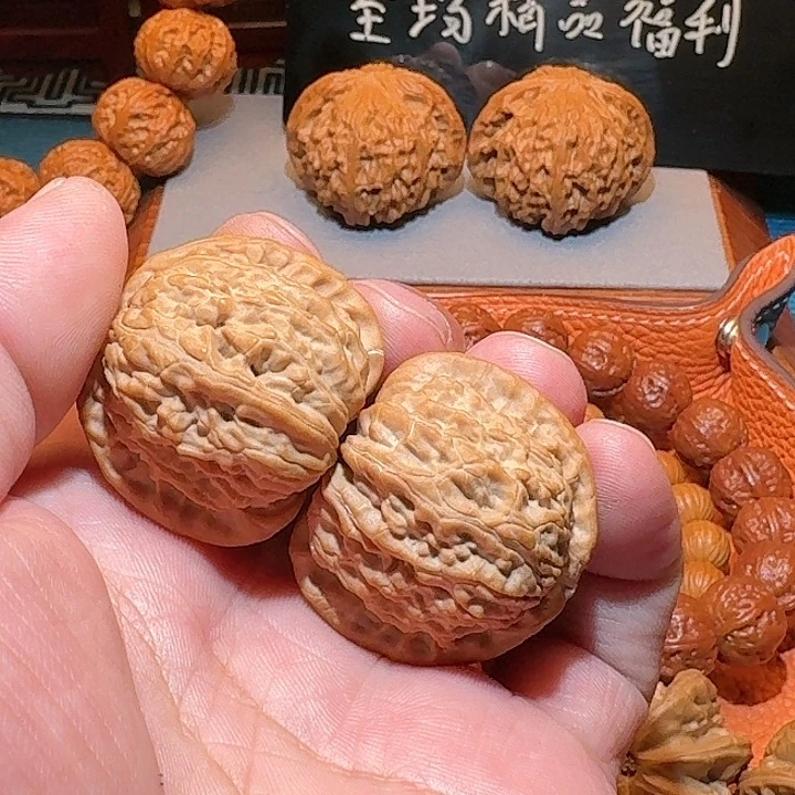 发****头尺寸35全品小闷白精品精品