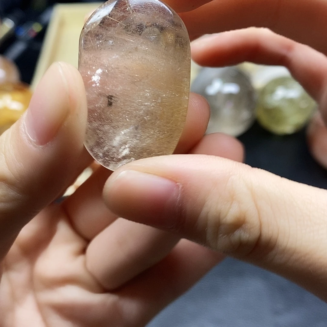 绿水晶未镶嵌珠宝半成品143水晶石