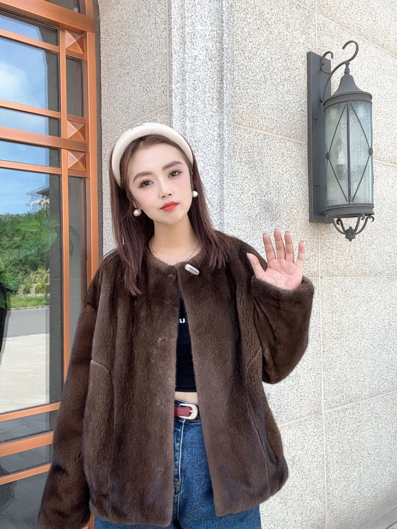 11帝澜晟雪进口天鹅绒貂皮大衣女整貂短款小母貂圆领水貂貂毛皮草