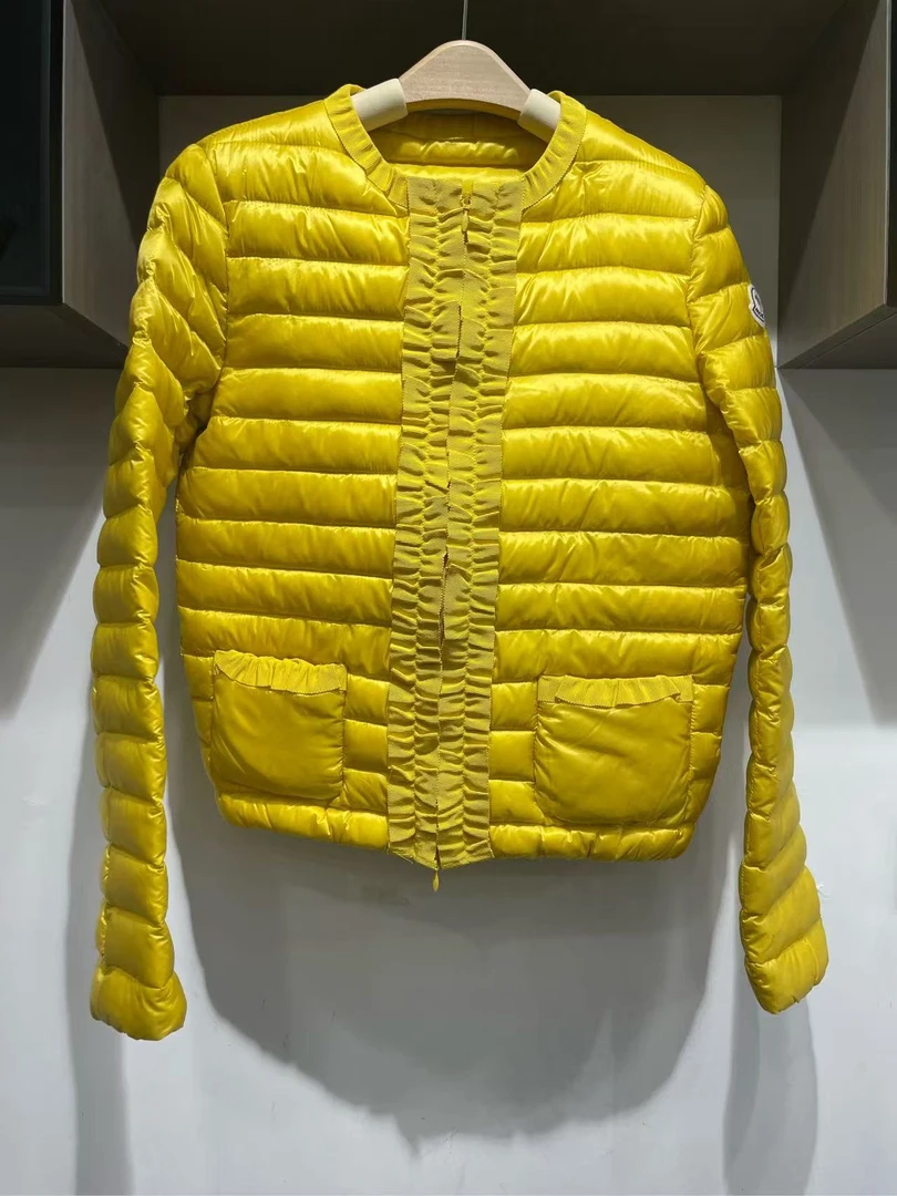 99新 MONCLER 蒙口羽绒服短款外套 黄色 1码