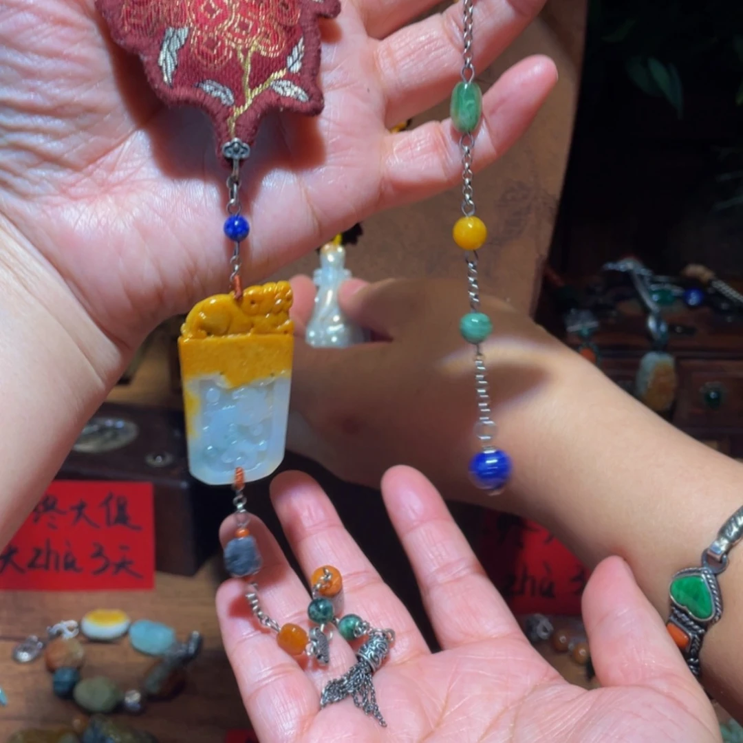 【闪购商品】颈饰未镶嵌翡翠