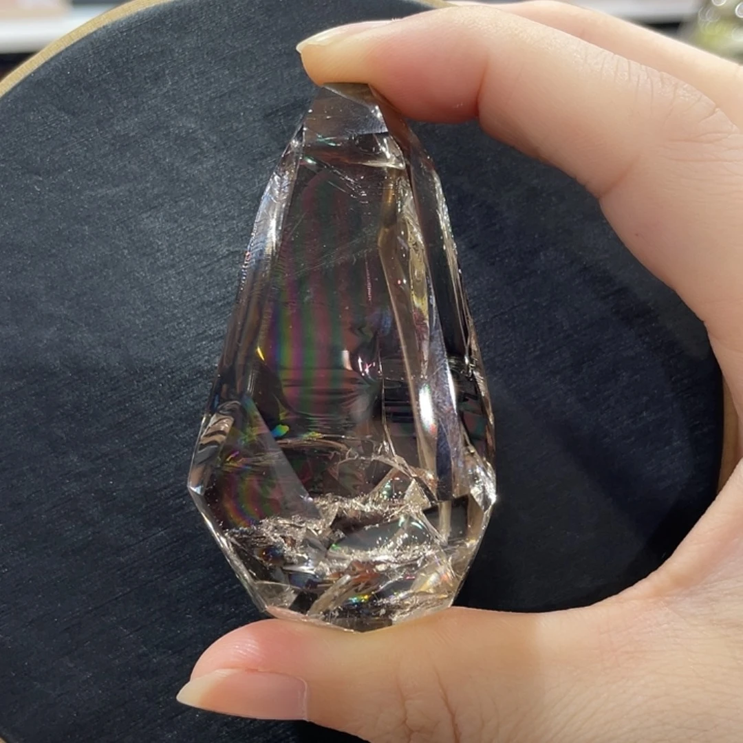 未镶嵌水晶珠宝半成品