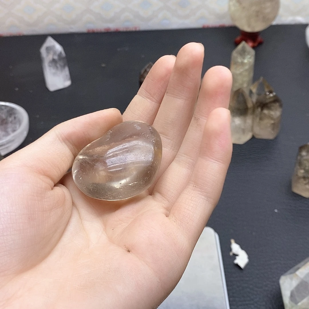 未镶嵌颈饰水晶196