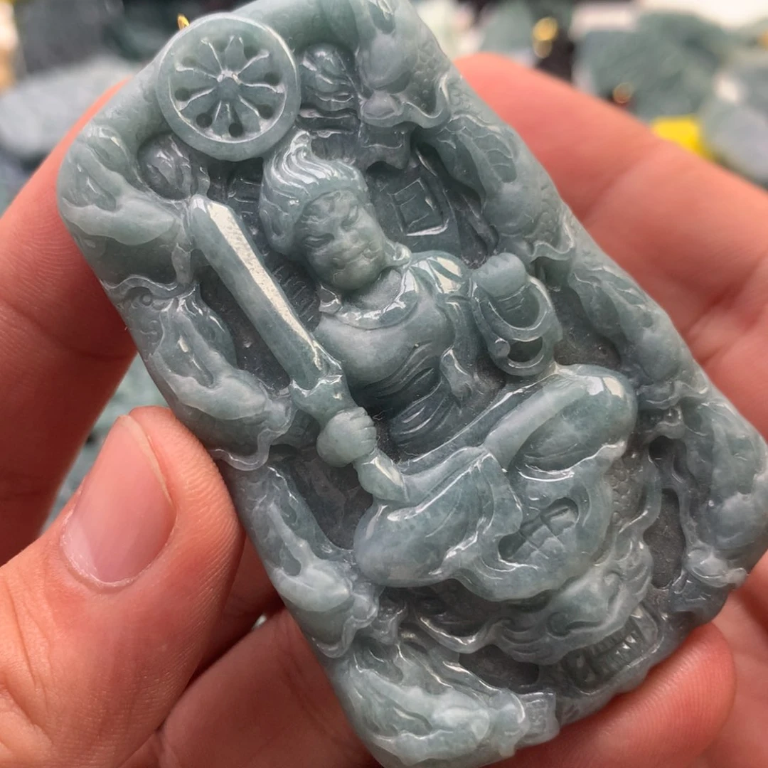 颈饰未镶嵌翡翠不动