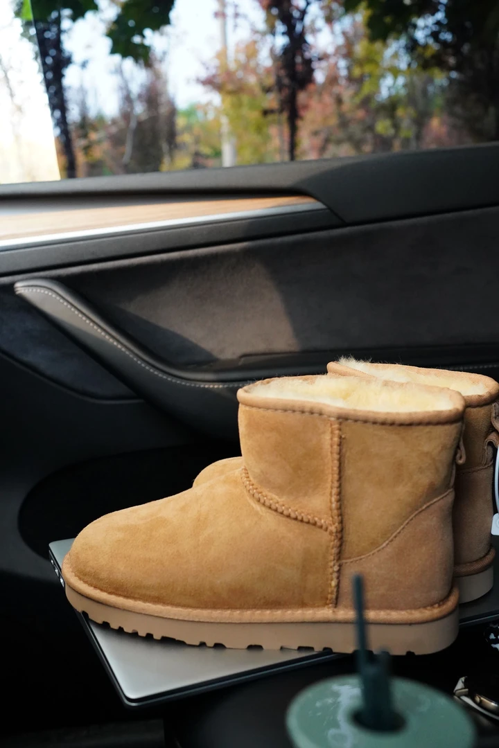 【2025新款】短筒冬季桑坡100%羊皮一体雪地靴气质穿搭高质量网红款