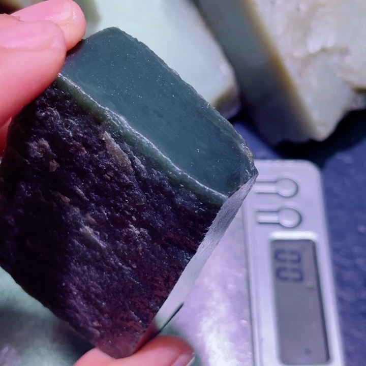 和田玉（糖玉）未镶嵌珠宝半成品