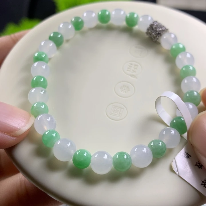 未镶嵌手串翡翠卡6