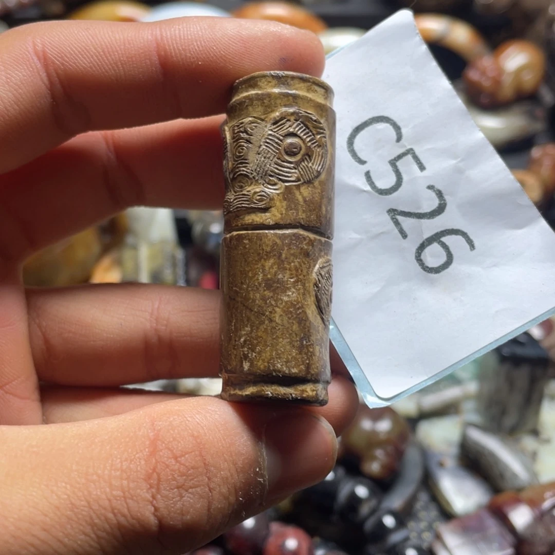 和田玉（糖玉）挂件未镶嵌