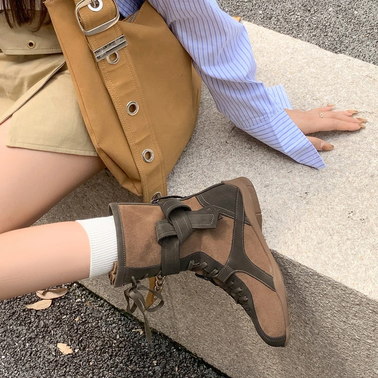 【指念】秋冬森系拼色皮带扣休闲中筒马丁靴筒靴透气平底女靴子