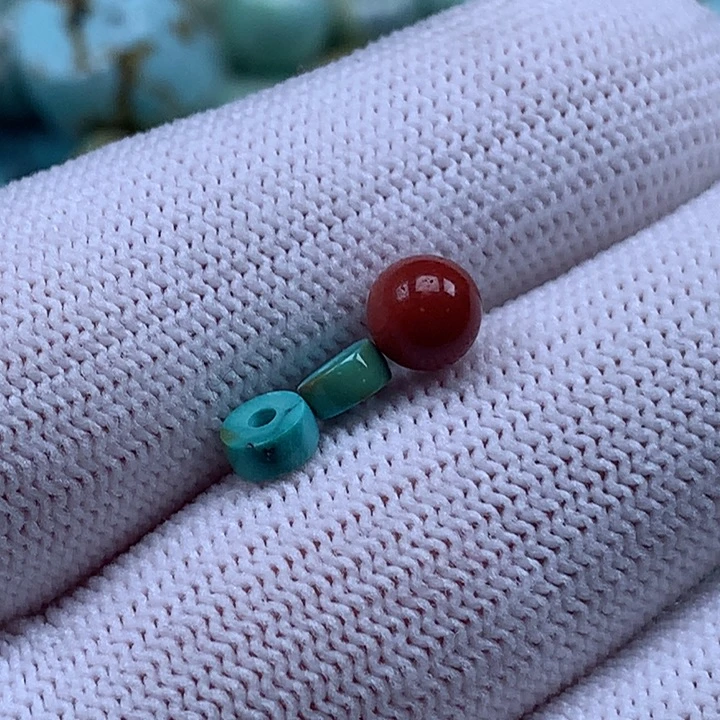 南红玛瑙未镶嵌珠宝奇石