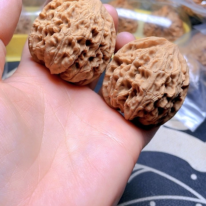 文玩核桃吊坠蓟县寿桃