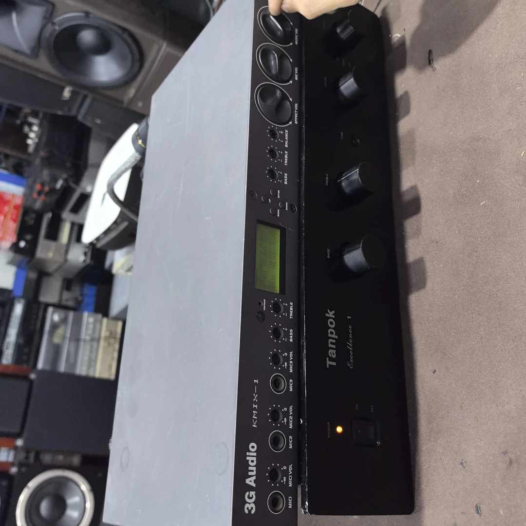 8新  3g 效果器包邮不退换