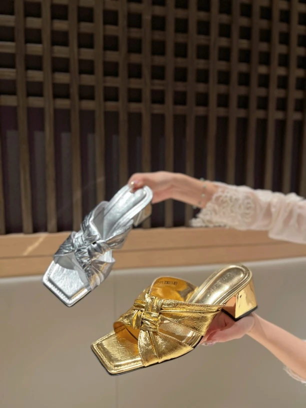 【高端原创欧货】2517-11设计感百搭露趾真皮拖鞋粗跟方头仙女风