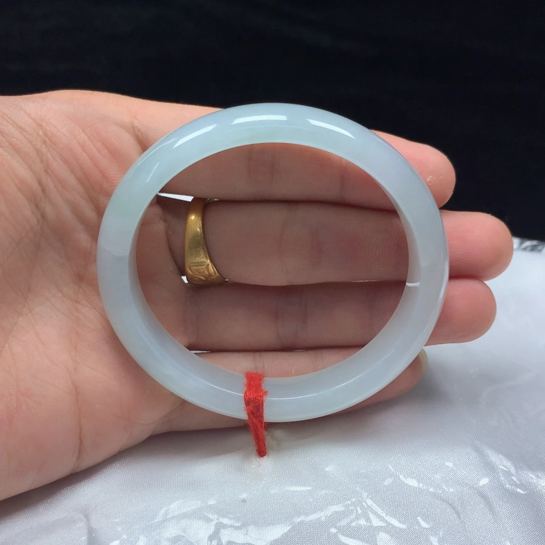 翡翠未镶嵌手镯（贵妃镯）55.2贵妃