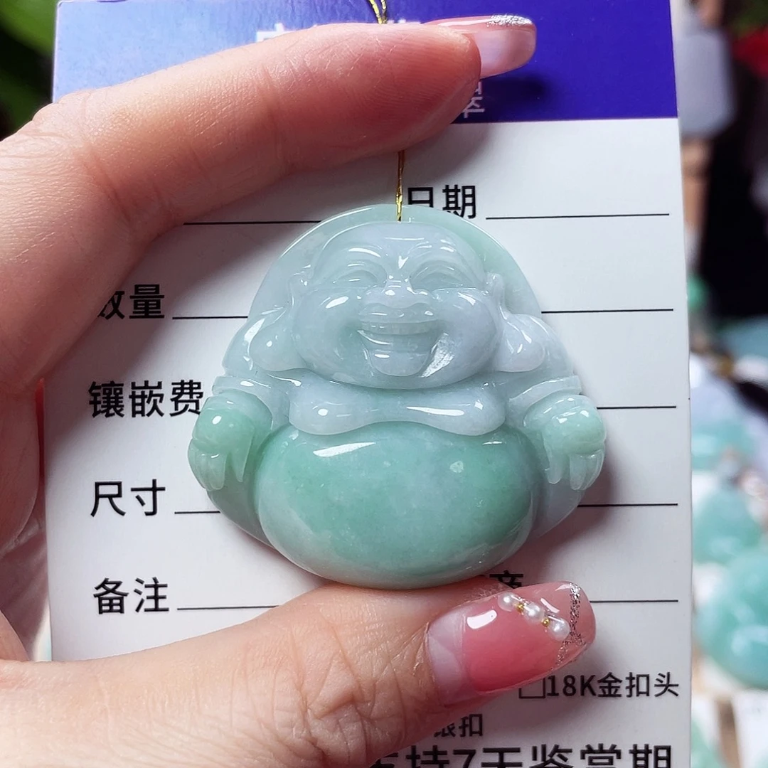 翡翠未镶嵌颈饰佛公49