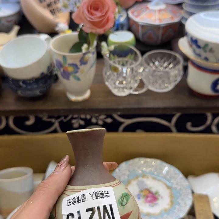 瓷片L****3哈哈哈哈哈哈哈哈