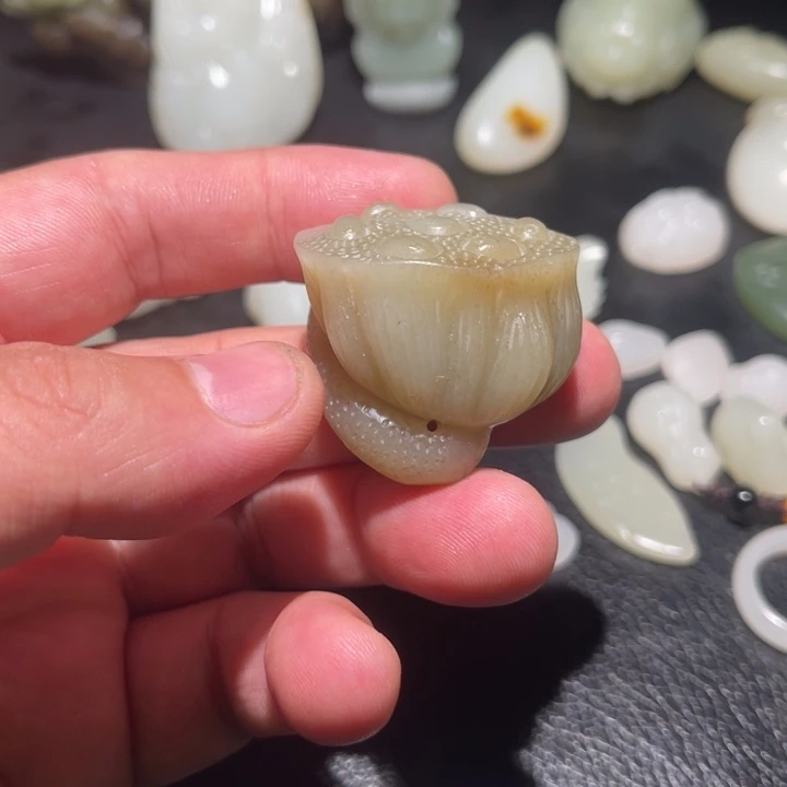 未镶嵌和田玉笔搁