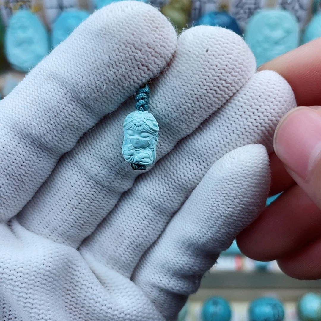 未镶嵌绿松石珠宝奇石