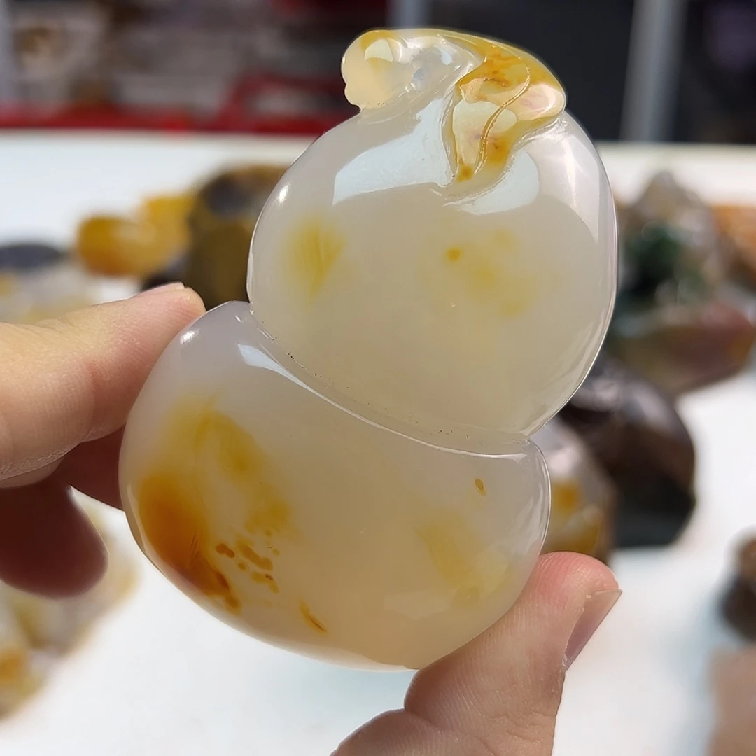 玛瑙/玉髓合金颈饰