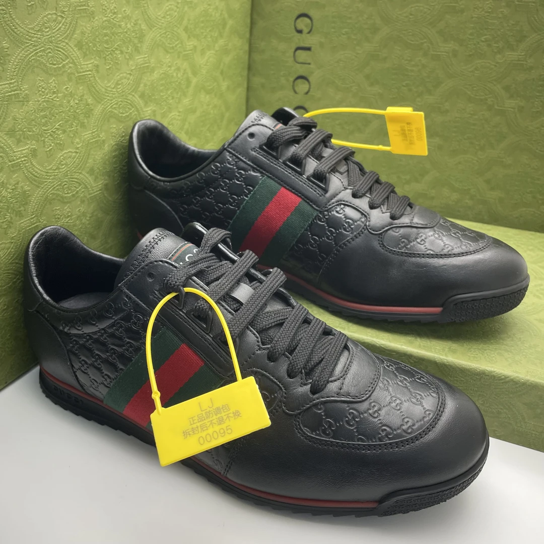 95新 GUCCI/古驰 40欧码/黑色皮面双G压印老花休闲高尔夫运动鞋