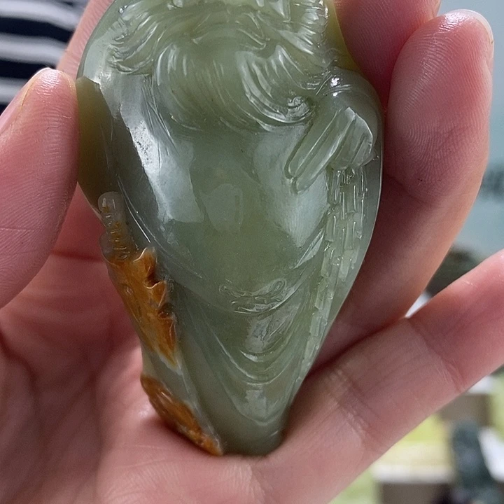 透闪石质玉把件未镶嵌嘟**噜