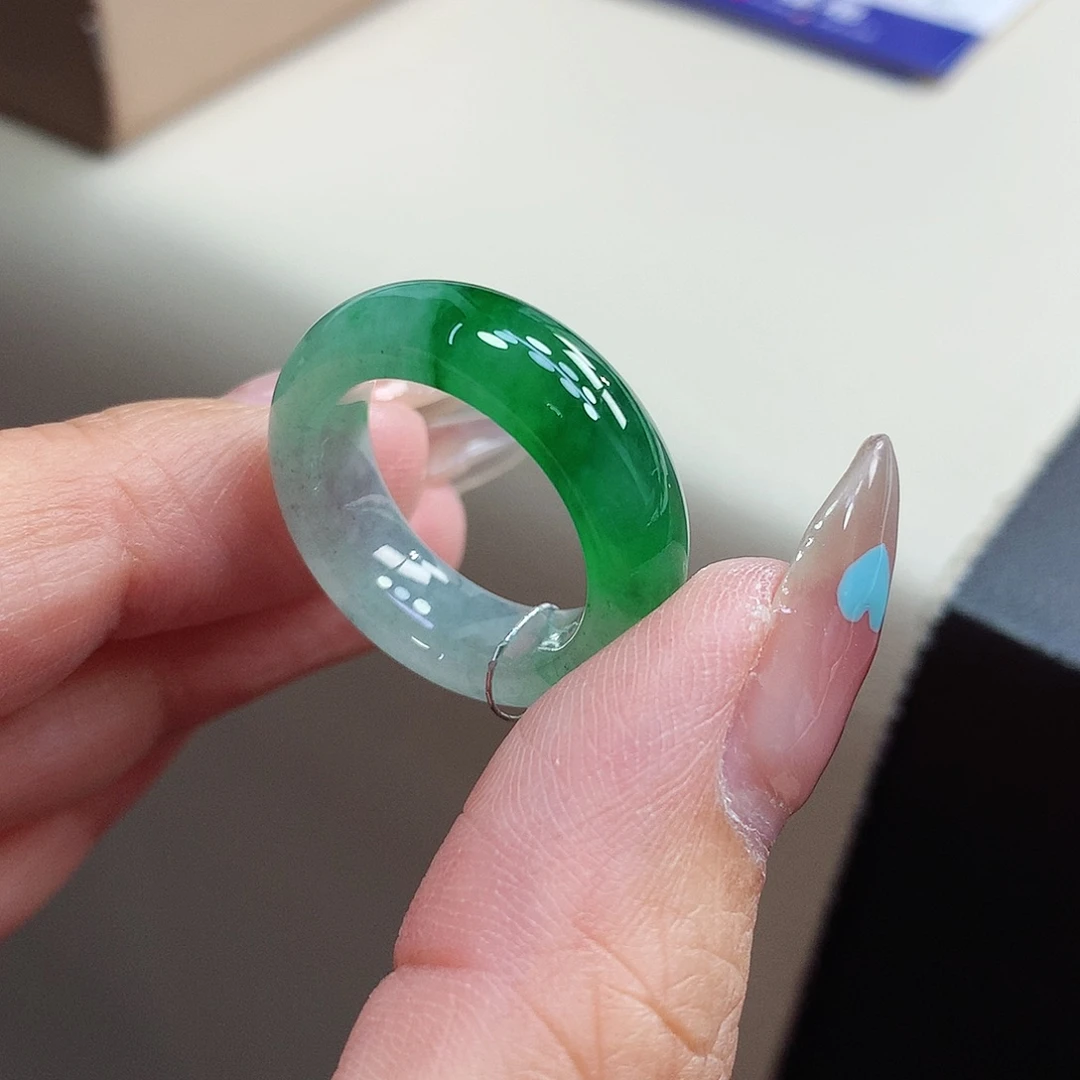 翡翠戒指未镶嵌15-16号