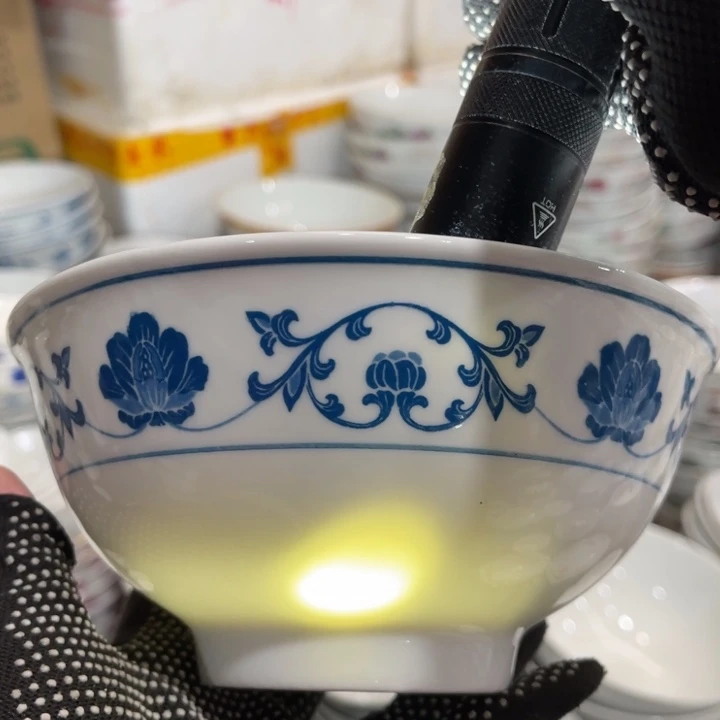 陶瓷醴陵群力釉下青花16.5厘米碗